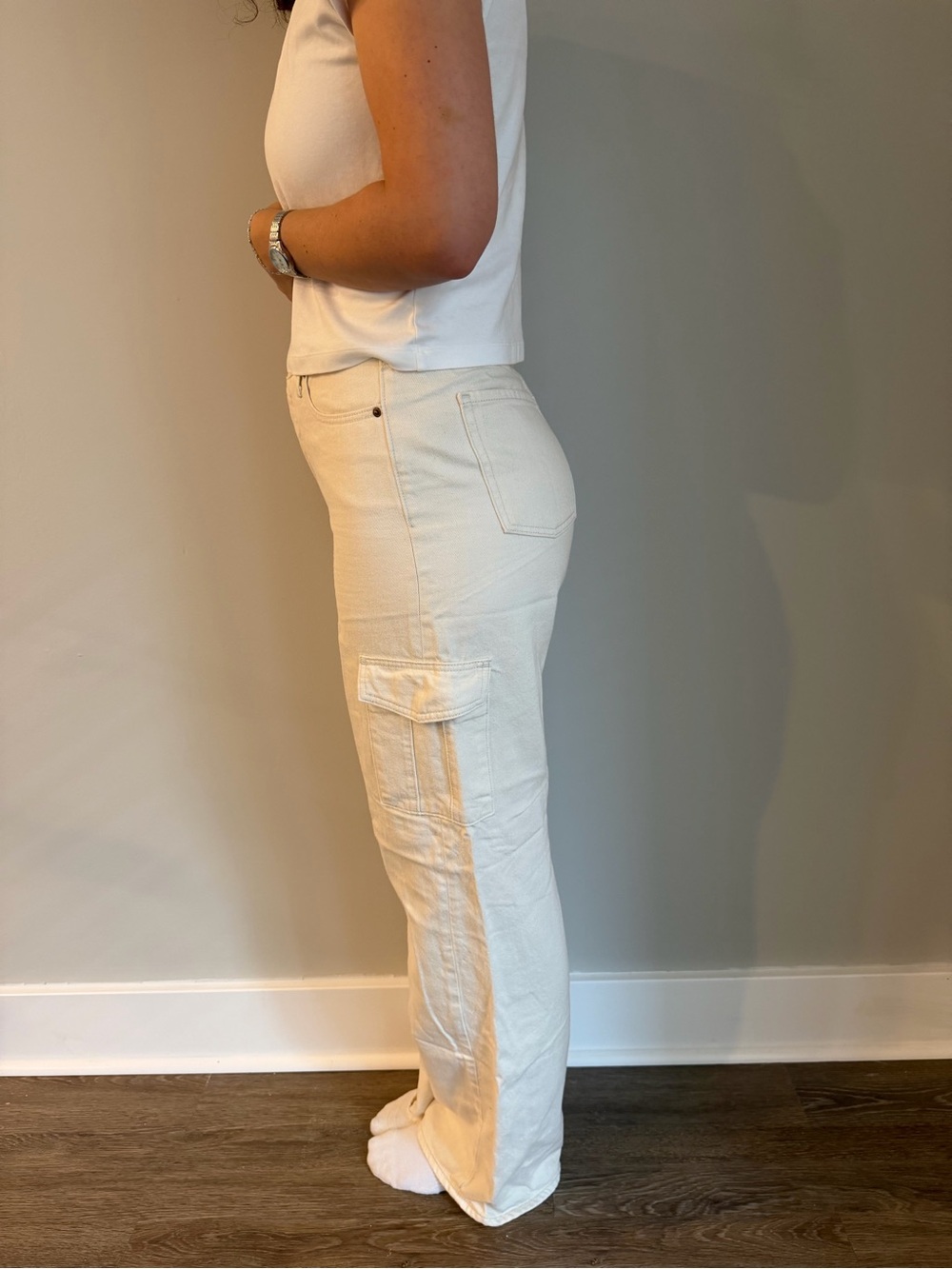 Old Navy Neutral Cream High-Rise Cargo Trousers - Picture 2 of 4